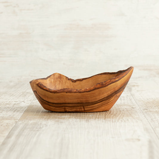 Ciotolina rustica in ulivo